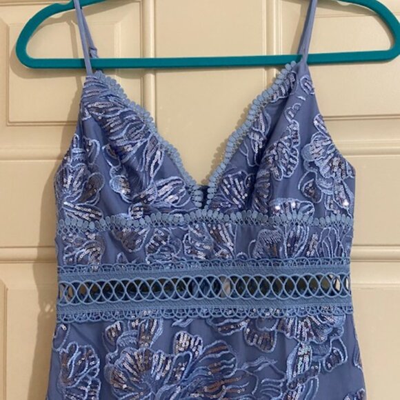 ASOS NWT Periwinkle Blue Floral Sequin Crochet Pencil Mermaid Midi Dress Size 4 - Picture 3 of 7